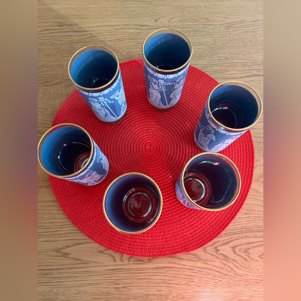 VTG set of 4 Romanesque drinking glasses, gold trimmed
